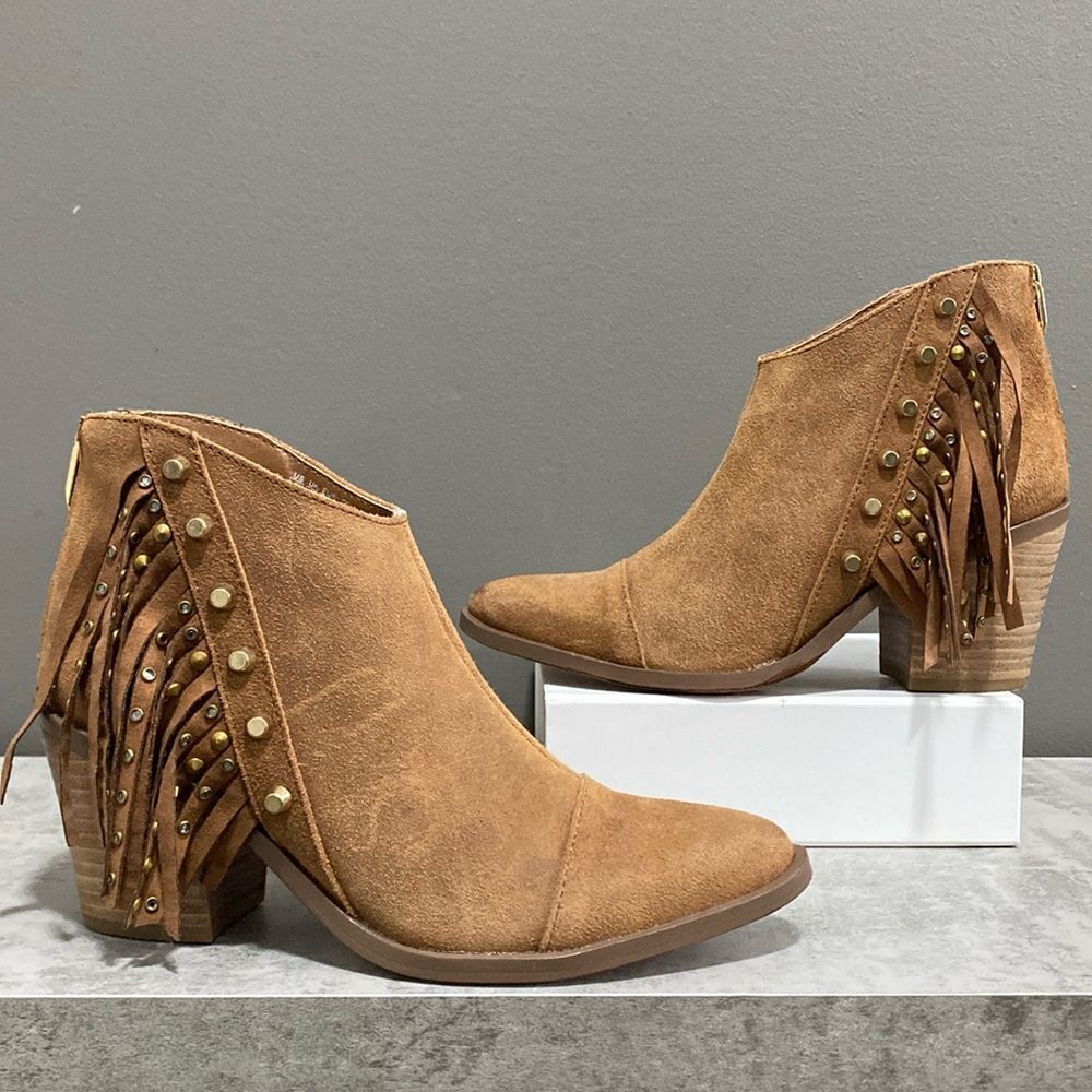 Fergie Bennie Tan/Brown Suede Leather Fringe Beaded Ankle Boots/Booties Size 6.5